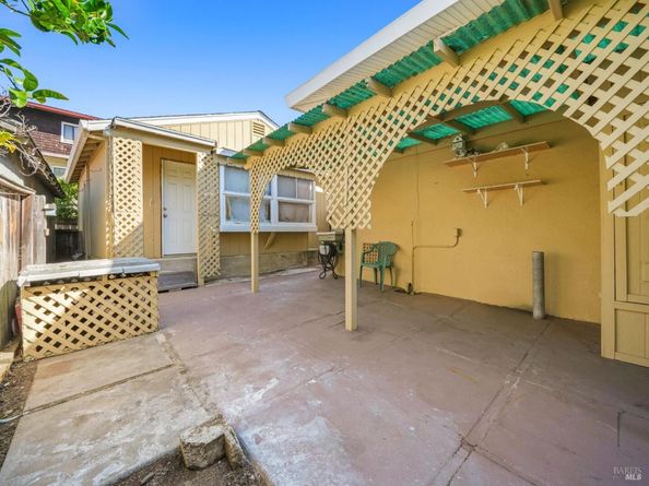 1717 Marin Avenue, Berkeley CA 94707