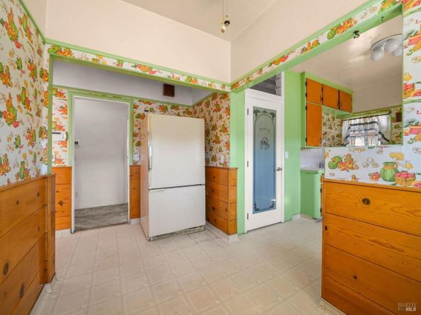 1717 Marin Avenue, Berkeley CA 94707