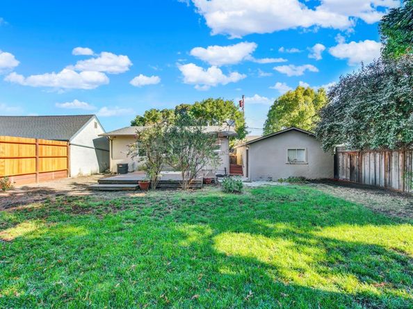 520 D Street, Martinez CA 94553