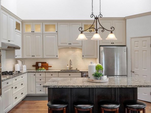 206 Paseo Bernal, Moraga CA 94556