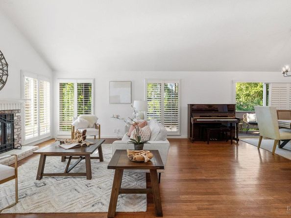 206 Paseo Bernal, Moraga CA 94556