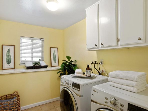 206 Paseo Bernal, Moraga CA 94556