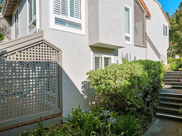 206 Paseo Bernal, Moraga CA 94556