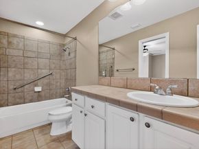 13933 Ashton Woods CIR 71, Austin TX 78727