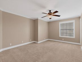 13933 Ashton Woods CIR 71, Austin TX 78727