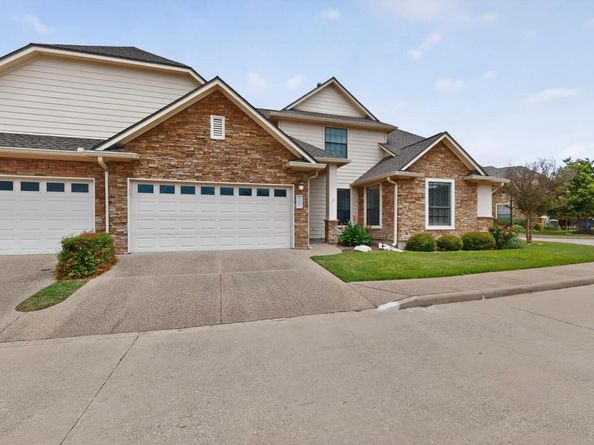 13933 Ashton Woods CIR 71, Austin TX 78727