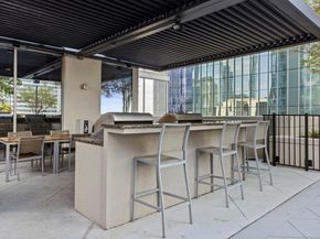 360 Nueces ST 2703, Austin TX 78701