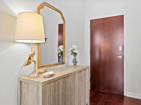 360 Nueces ST 2703, Austin TX 78701