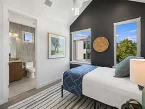 900 S 2nd ST 22, Austin TX 78704