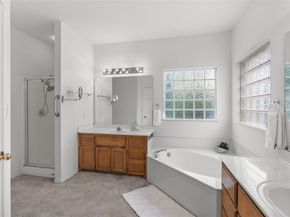 18952 Peckham DR, Point Venture TX 78645