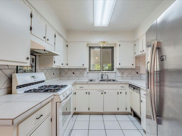 1433 Salem Meadow CIR, Austin TX 78745