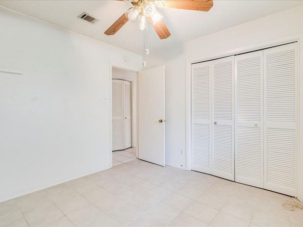 1433 Salem Meadow CIR, Austin TX 78745
