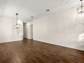 10807 Pinkney LN, Austin TX 78739