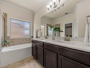 536 Rancho Verde DR, Leander TX 78641