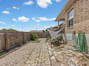 536 Rancho Verde DR, Leander TX 78641