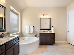 209 Maxwell WAY, Austin TX 78738