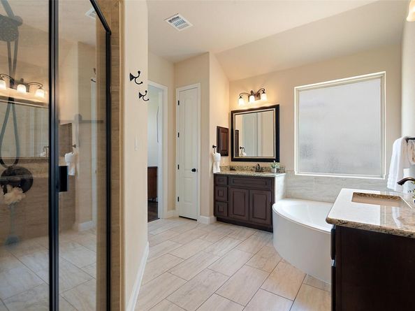 209 Maxwell WAY, Austin TX 78738