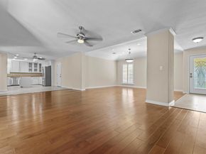3601 Arrowhead DR, Austin TX 78731