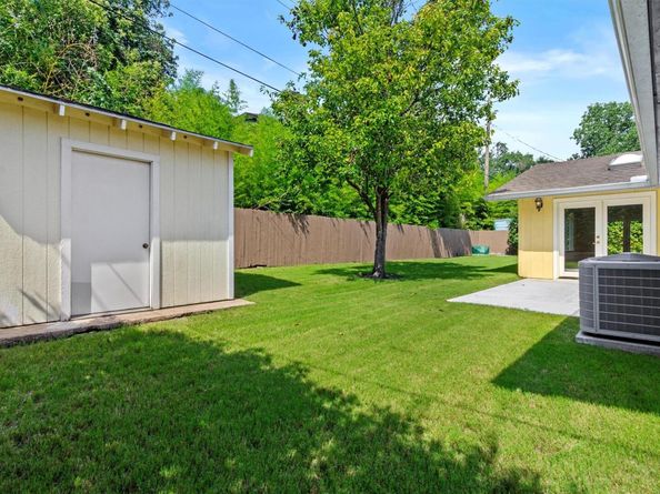 3601 Arrowhead DR, Austin TX 78731