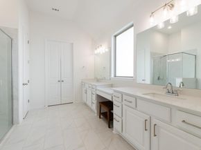 309 Hollister DR, Liberty Hill TX 78642