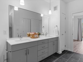 4801 Springdale DR 2010, Austin TX 78723