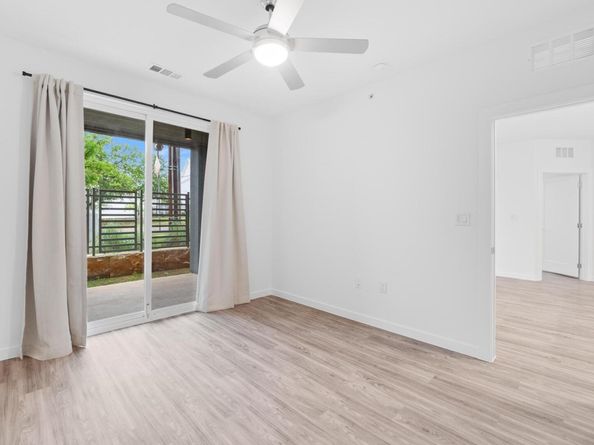 4801 Springdale DR 2010, Austin TX 78723