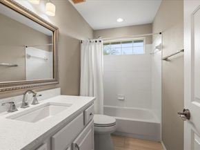 37 Waterfall DR, The Hills TX 78738