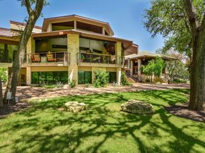 37 Waterfall DR, The Hills TX 78738