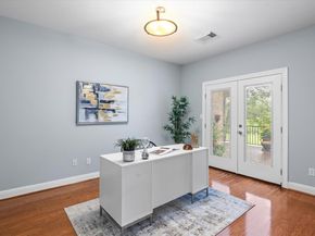 37 Waterfall DR, The Hills TX 78738