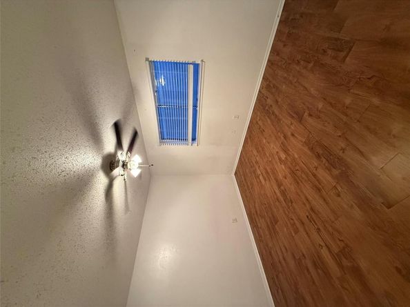 2704 Salado ST 106, Austin TX 78705