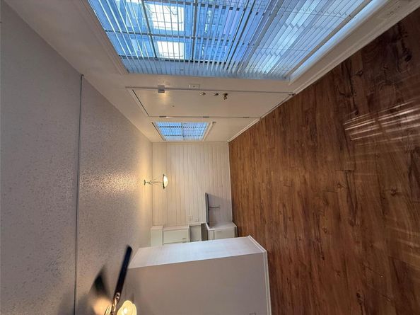 2704 Salado ST 106, Austin TX 78705