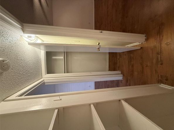 2704 Salado ST 106, Austin TX 78705