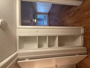 2704 Salado ST 106, Austin TX 78705