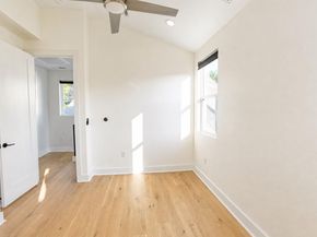 1123 Omega Ave 1, Austin TX 78721