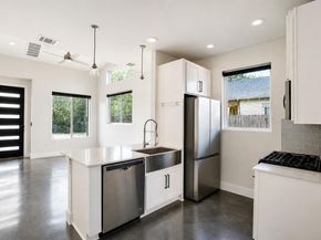 1123 Omega Ave 1, Austin TX 78721