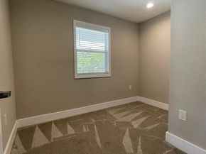 935 La Posada DR 145, Austin TX 78752