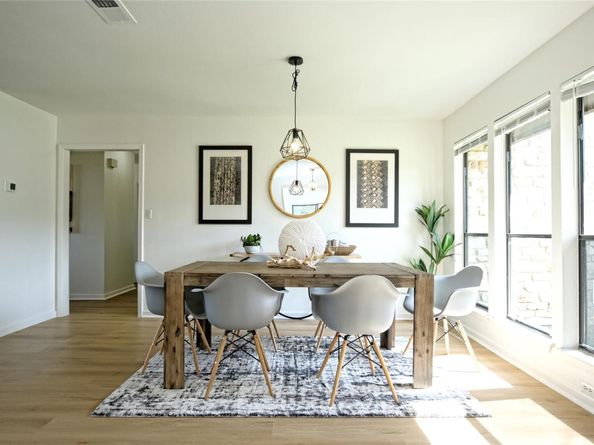 302 Seawind ST, Lakeway TX 78734