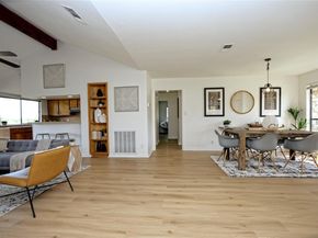 302 Seawind ST, Lakeway TX 78734