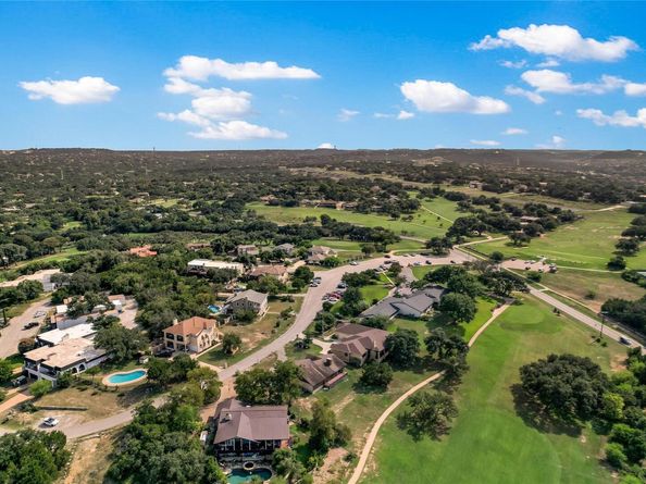 302 Seawind ST, Lakeway TX 78734