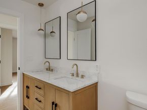 11403 Circle Bend DR, Austin TX 78758