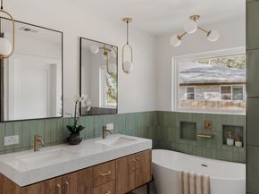 11403 Circle Bend DR, Austin TX 78758