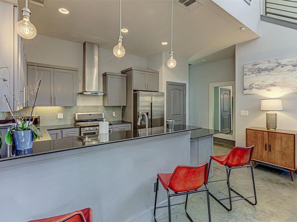 2612 Hidalgo ST, Austin TX 78702
