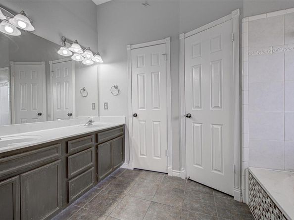 1401 Deepwoods TRL, Leander TX 78641