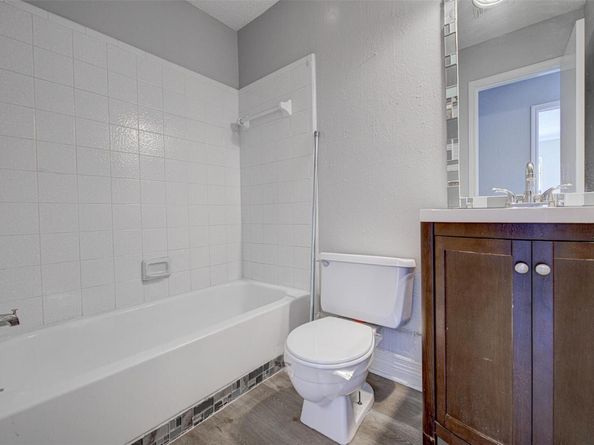 1401 Deepwoods TRL, Leander TX 78641