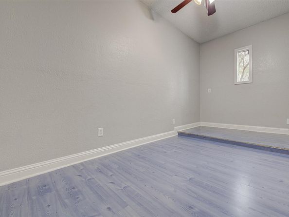1401 Deepwoods TRL, Leander TX 78641