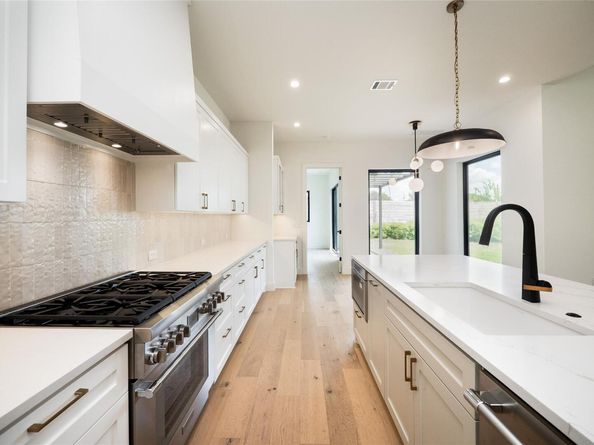 814 Stark ST, Austin TX 78756