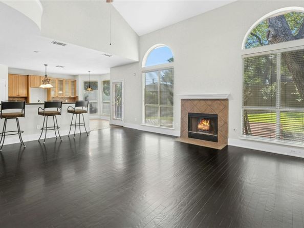 6805 Breezy PASS, Austin TX 78749