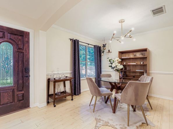 312 Brentwood DR, Leander TX 78641