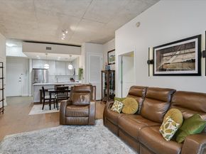 360 Nueces ST 1405, Austin TX 78701