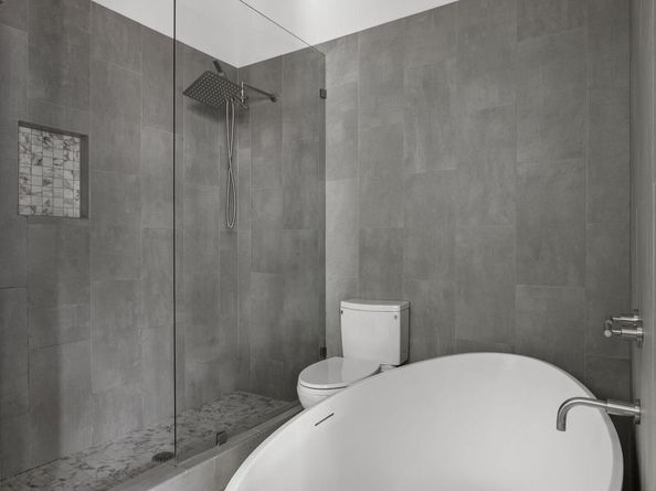 2211 Canterbury ST, Austin TX 78702